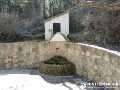 Cerradas de Utrero y de Elias- Río Borosa- Cascada Linarejos -Lagunas de Aguas Negras y Valdeazores